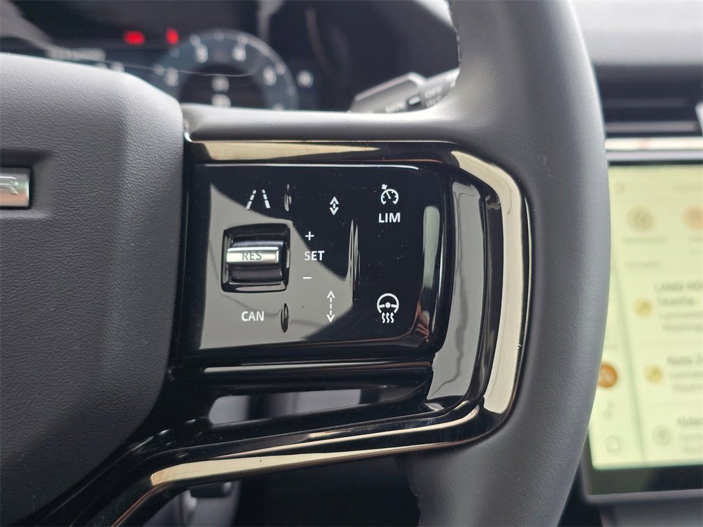 Used 2024 Land Rover Range Rover Evoque S image 18