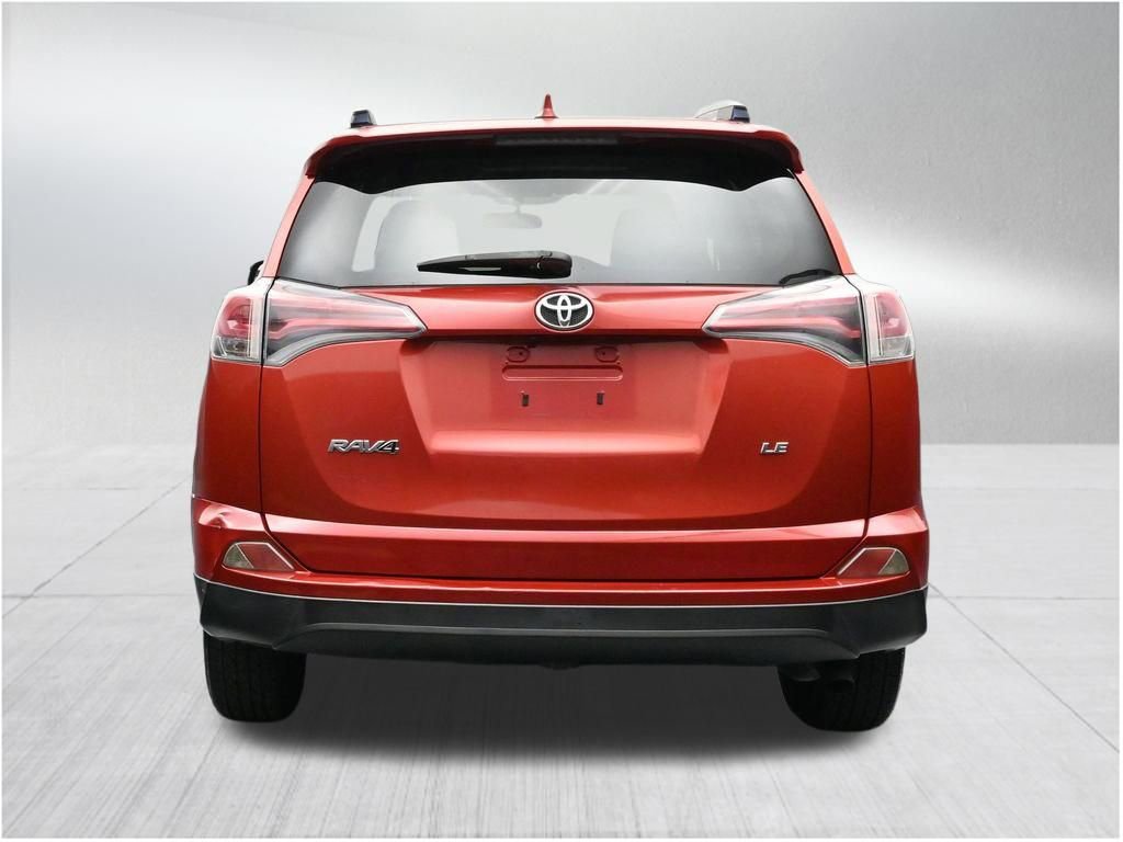 Used 2016 Toyota RAV4 LE image 4