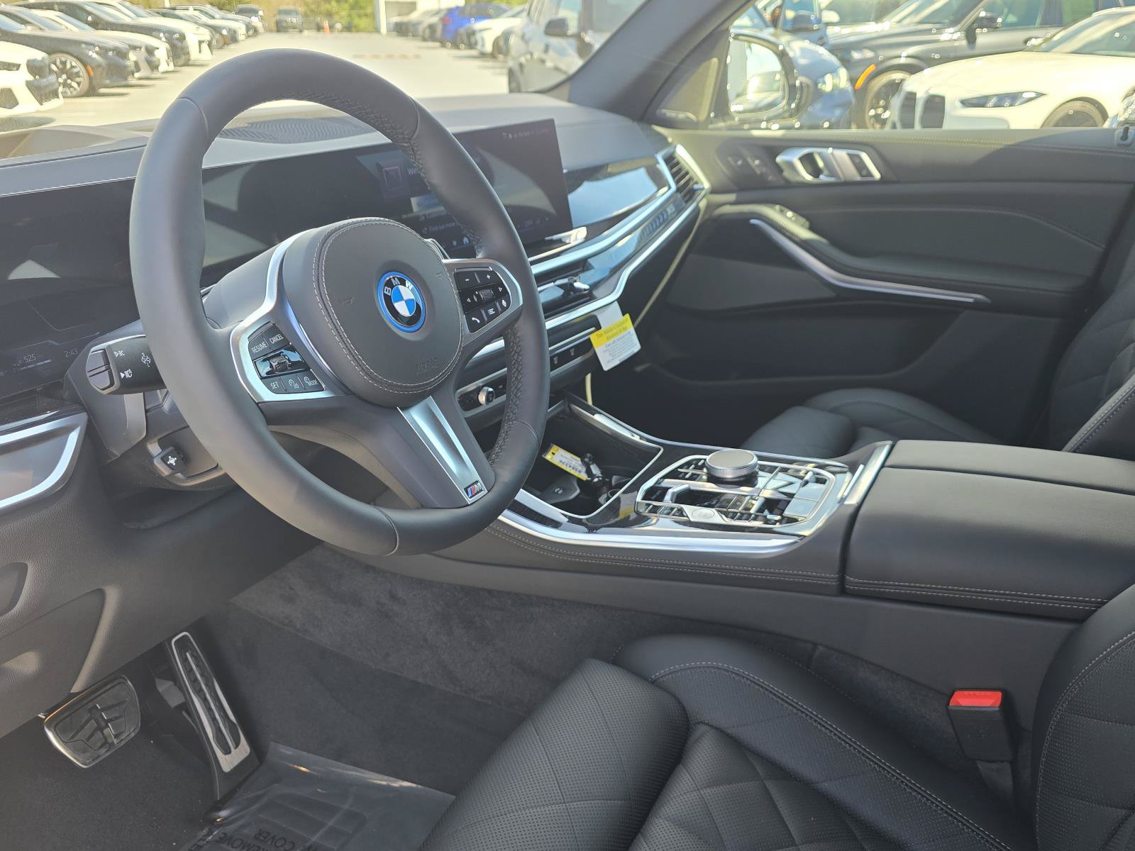 New 2026 BMW X5 xDrive50e w/ M Sport Package AWD/4WD image 19
