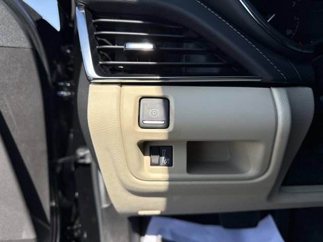 Certified 2023 Cadillac CT5 Luxury w/ Sun And Sound Package image 31