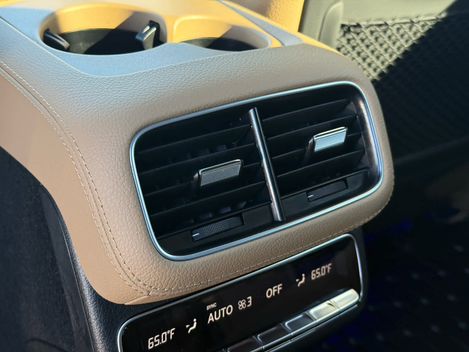 New 2026 Mercedes-Benz GLS 580 4MATIC image 33