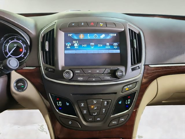 Used 2017 Buick Regal Premium w/ Driver Confidence Package #1 FWD image 18