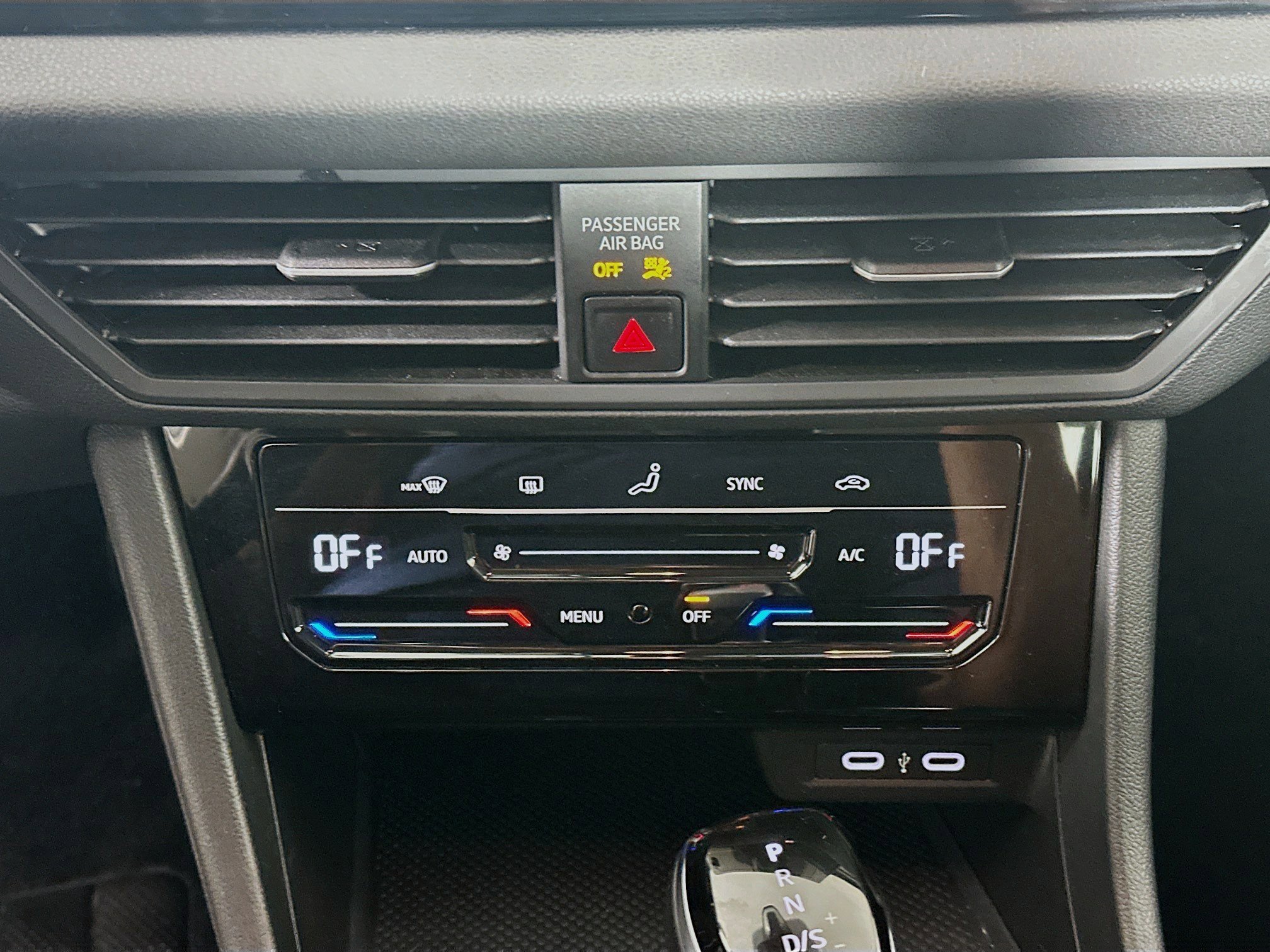 Used 2025 Volkswagen Jetta S image 23