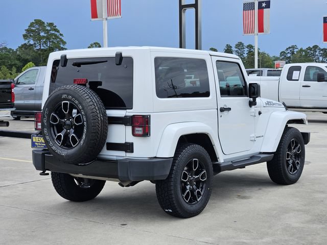Used 2017 Jeep Wrangler Sahara AWD/4WD image 5