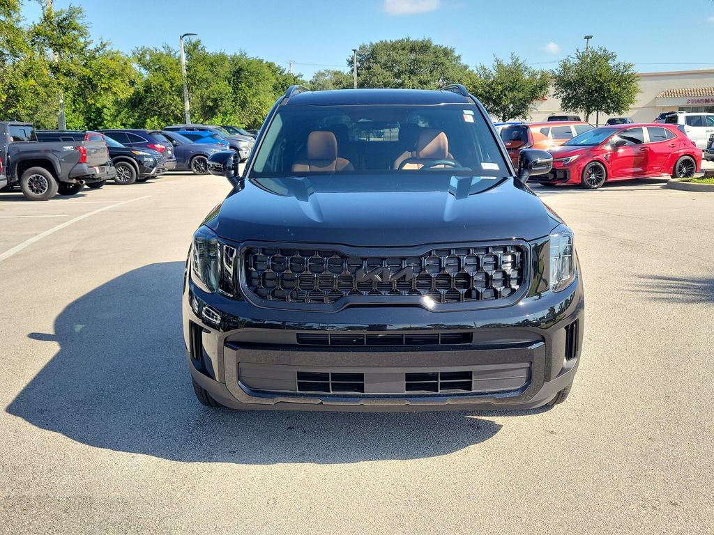 Certified 2025 Kia Telluride EX X-Line AWD/4WD image 2