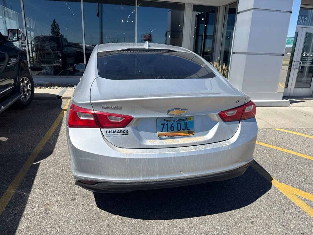 Used 2016 Chevrolet Malibu LT FWD image 6