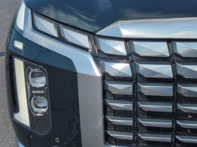 Used 2023 Hyundai Palisade Calligraphy w/ Cargo Package FWD image 10