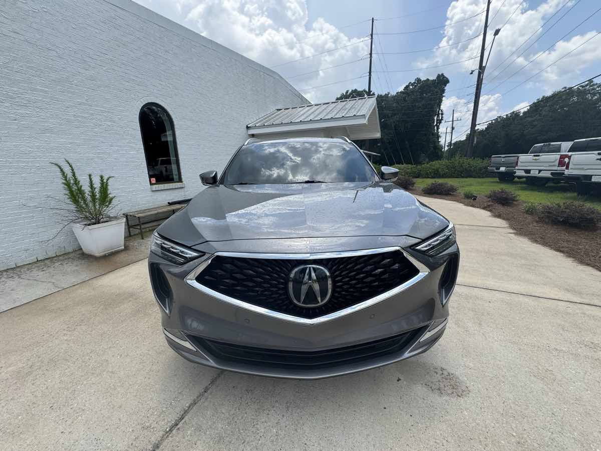 Used 2024 Acura MDX SH-AWD w/ Advance Package image 3