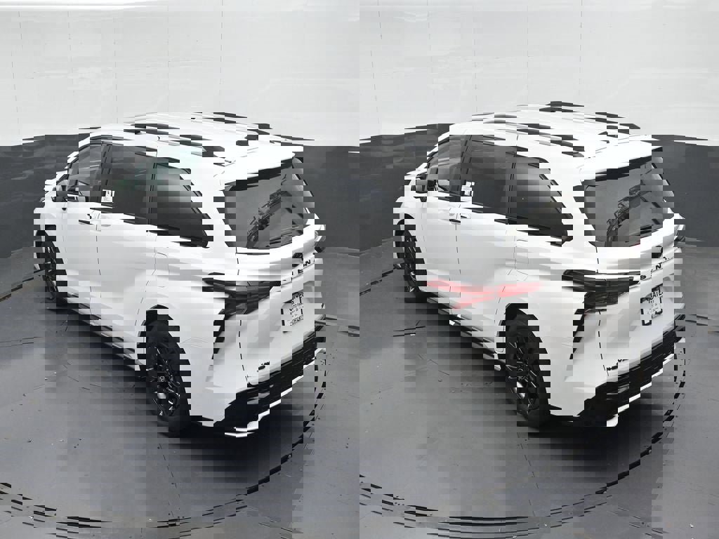 New 2025 Toyota Sienna XSE w/ XSE Premium Package image 44