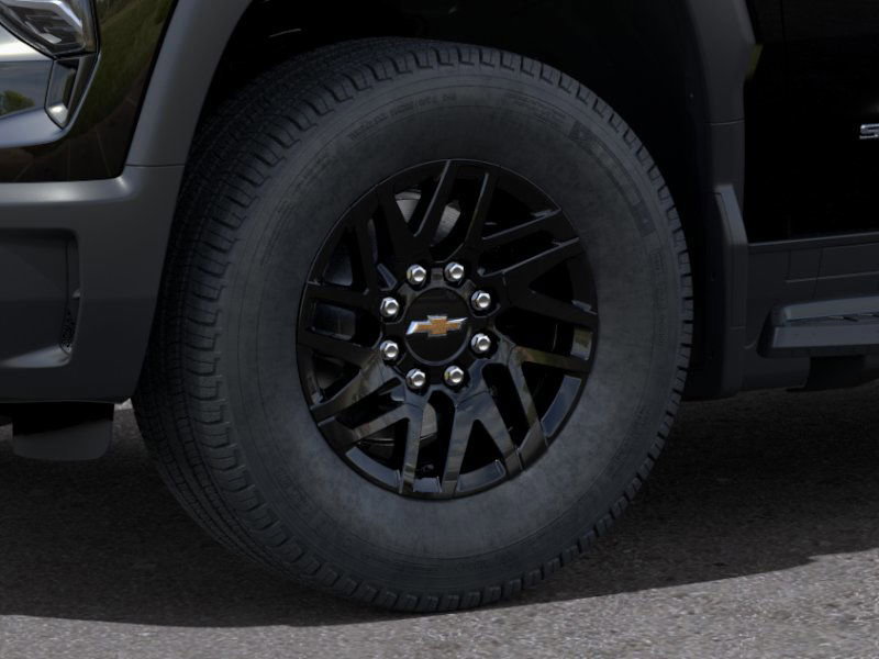 New 2025 Chevrolet Silverado EV LT image 9