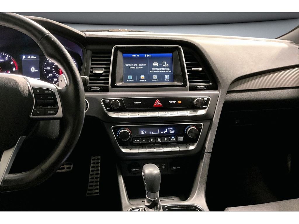Used 2018 Hyundai Sonata Sport image 7