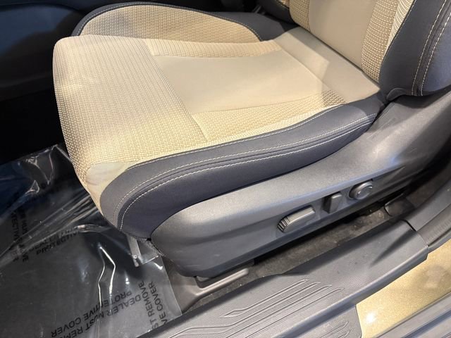 Used 2023 Subaru Outback Premium AWD/4WD image 7