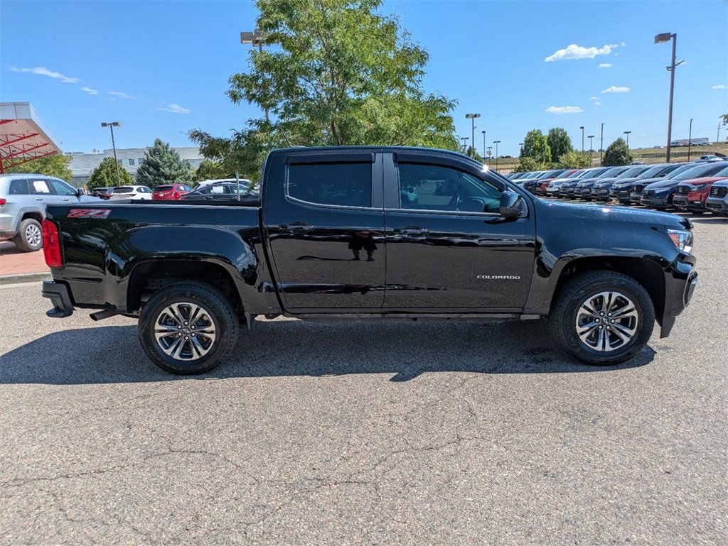 Used 2021 Chevrolet Colorado Z71 image 2