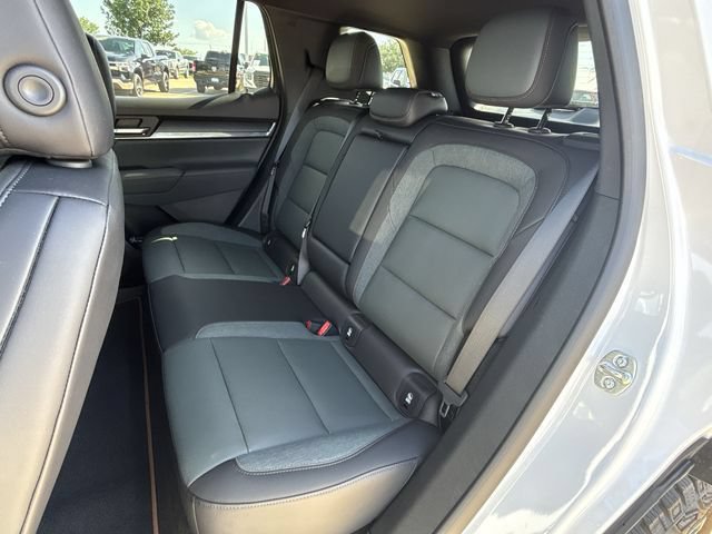 Used 2026 GMC Terrain AT4 w/ Convenience Package III AWD/4WD image 26