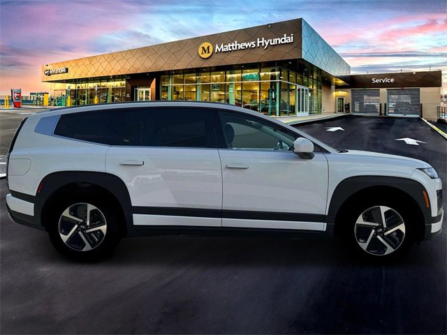 New 2026 Hyundai Ioniq 9 SE image 9