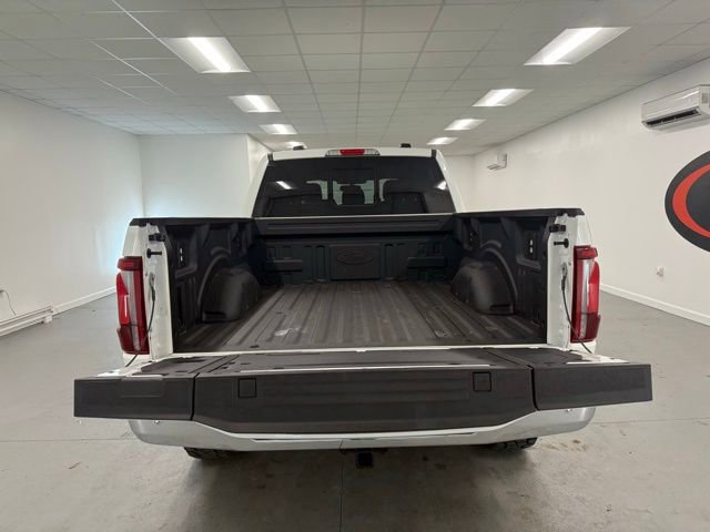 Used 2025 Ford F150 Lariat w/ Equipment Group 501A Mid image 9