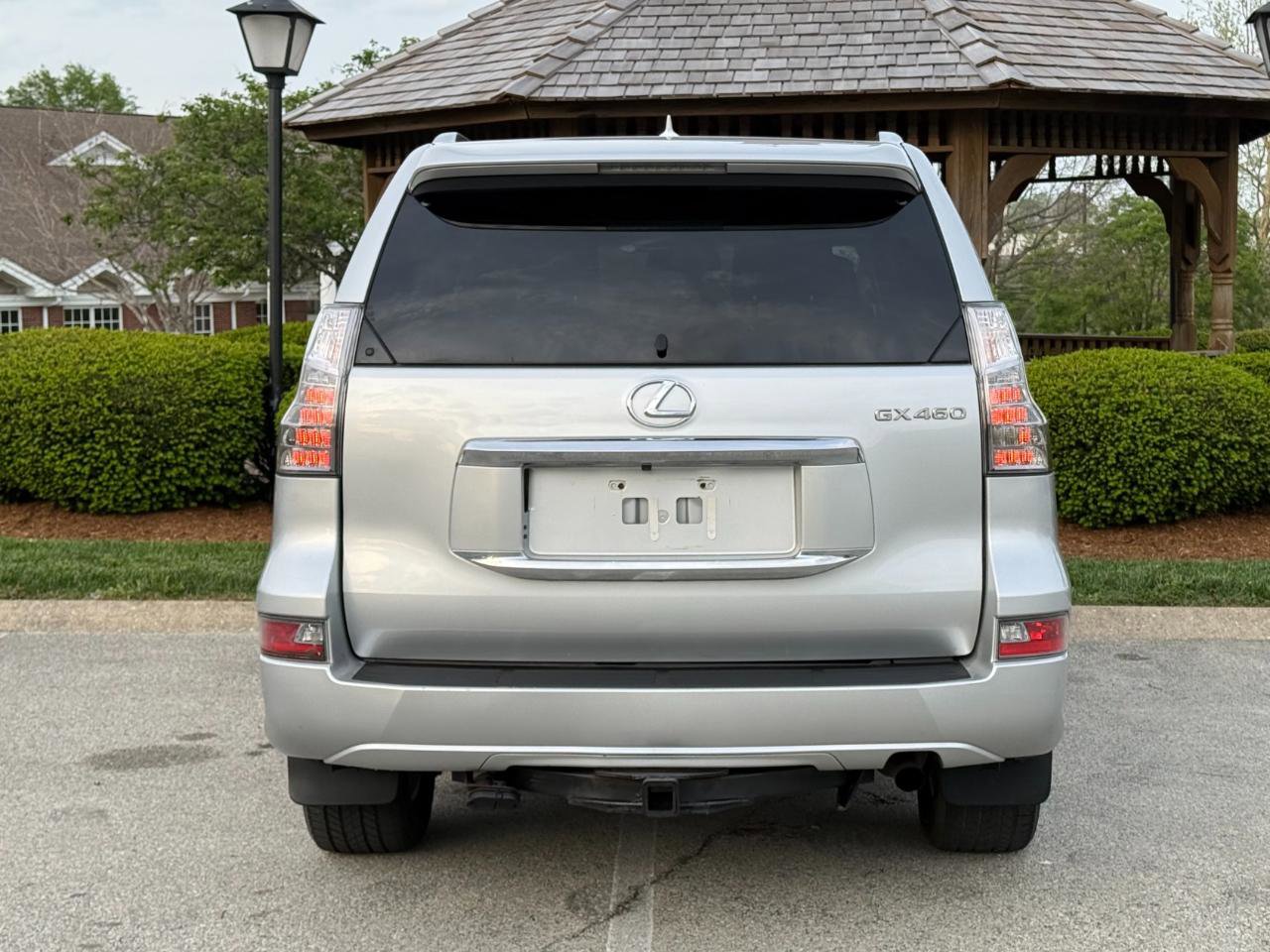 Used 2015 Lexus GX 460 w/ Comfort Package image 6