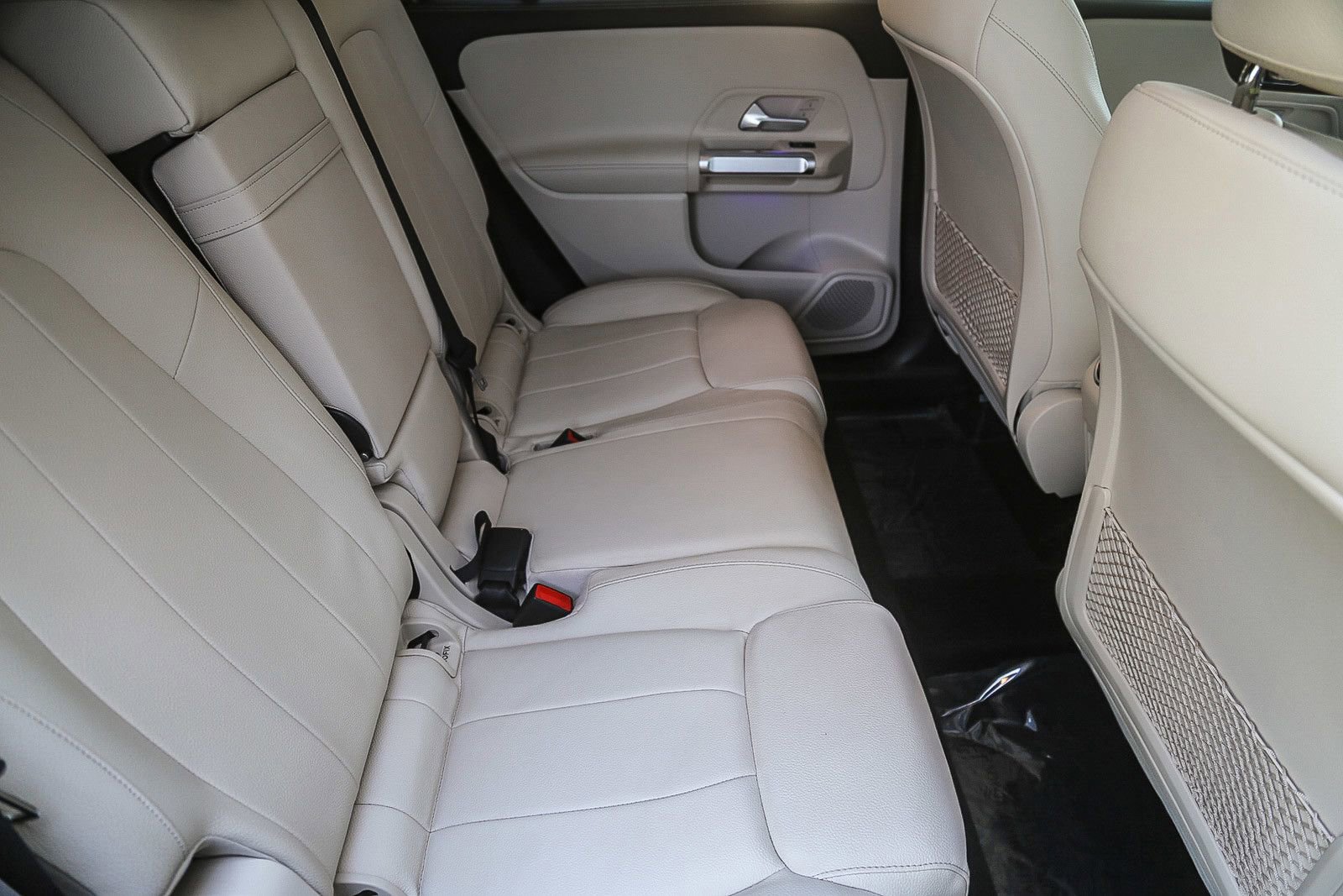 Certified 2022 Mercedes-Benz GLB 250 4MATIC image 16