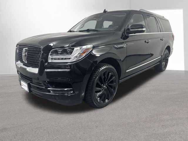 Used 2021 Lincoln Navigator L Reserve AWD/4WD image 2