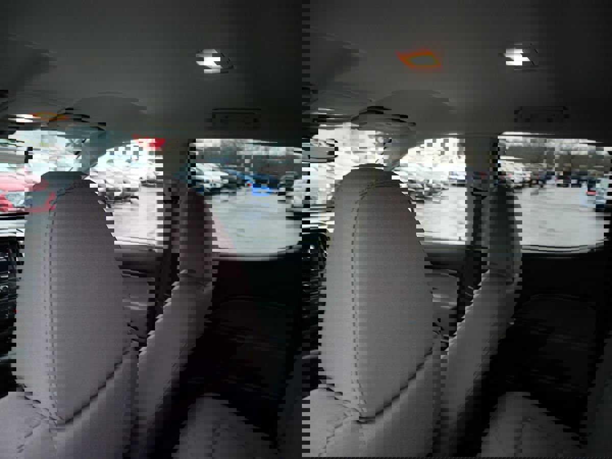 Used 2021 Chevrolet Colorado W/T w/ Custom Special Edition image 20