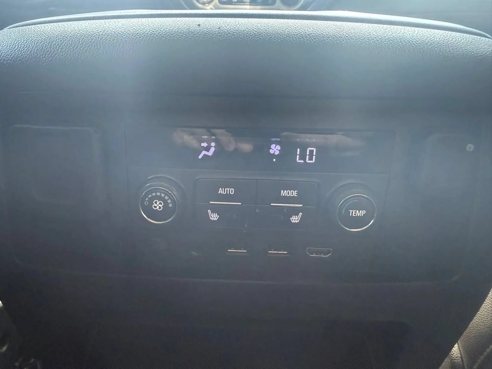 Used 2019 GMC Yukon SLT w/ Open Road Package RWD image 23