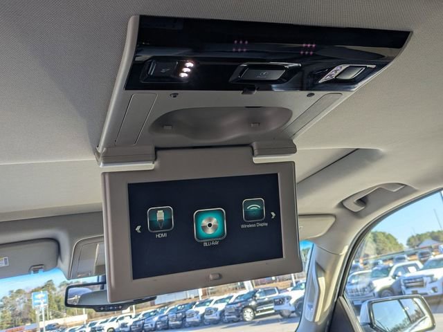 Used 2017 GMC Yukon SLT w/ Premium Edition image 30