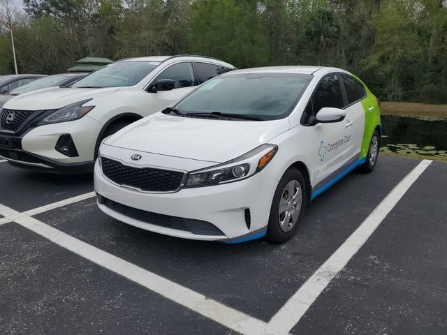 Used 2018 Kia Forte LX w/ LX Popular Package image 2
