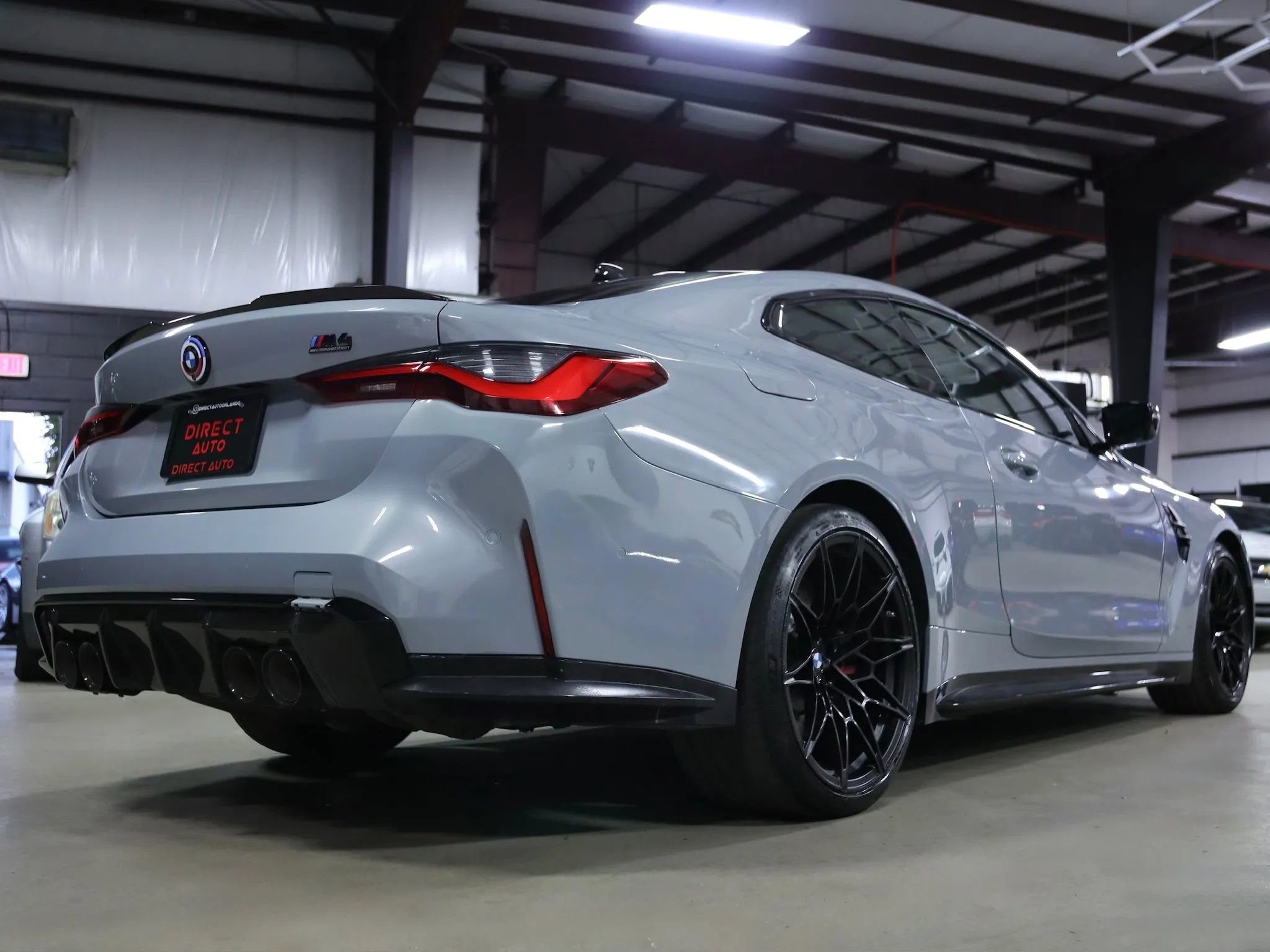 Used 2021 BMW M4 Competition w/ M Carbon Exterior Package image 15