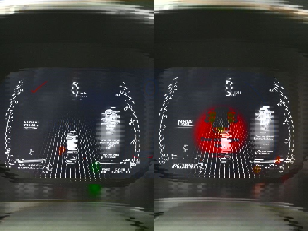 Used 2023 Acura MDX SH-AWD w/ Advance Package image 15