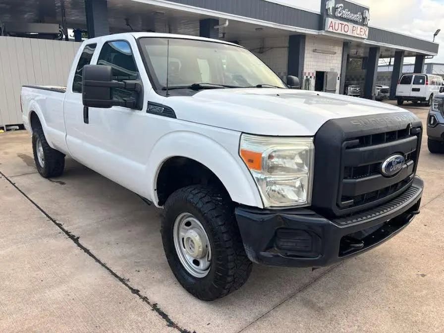 Used 2014 Ford F250 XL image 3