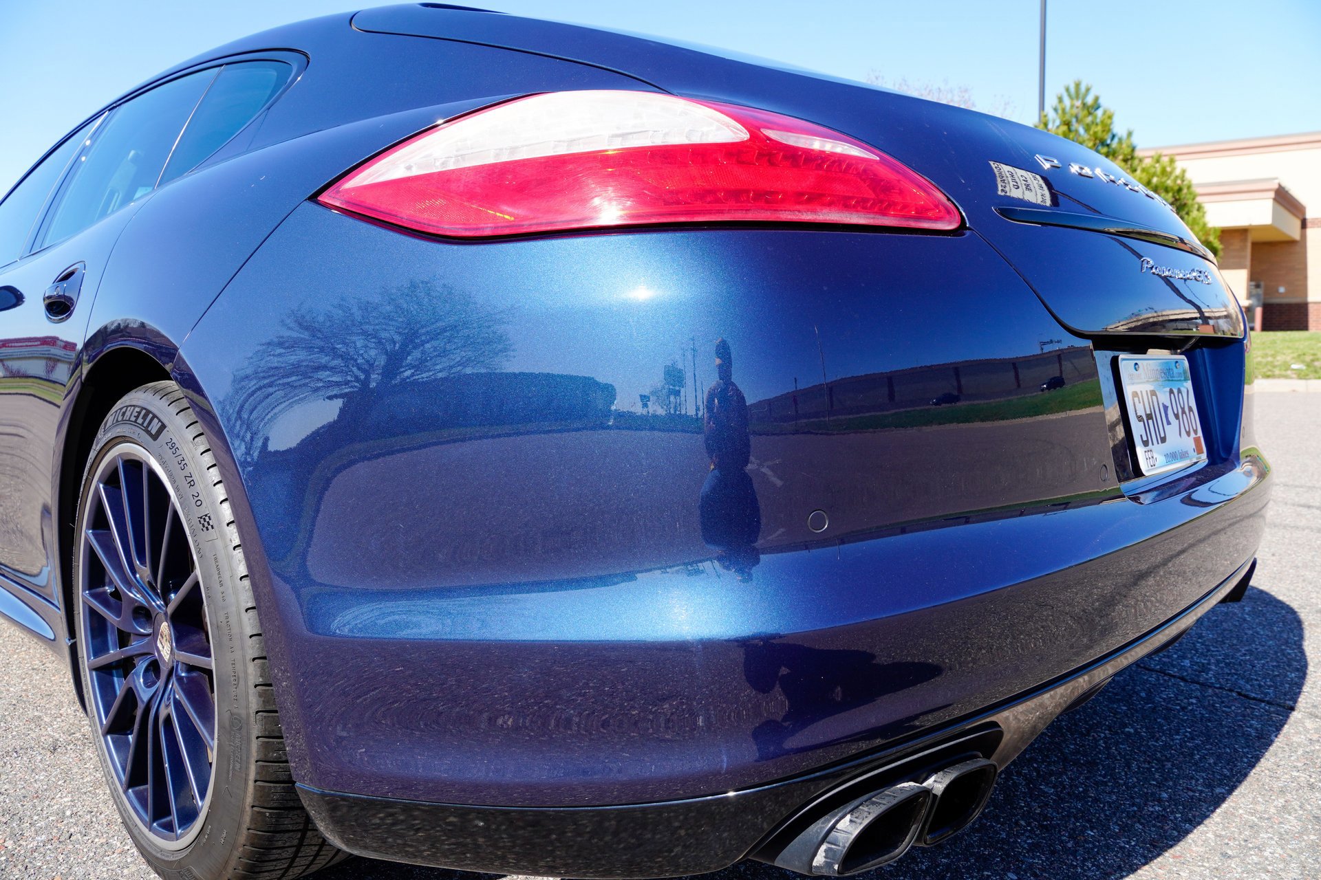 Used 2013 Porsche Panamera GTS image 32