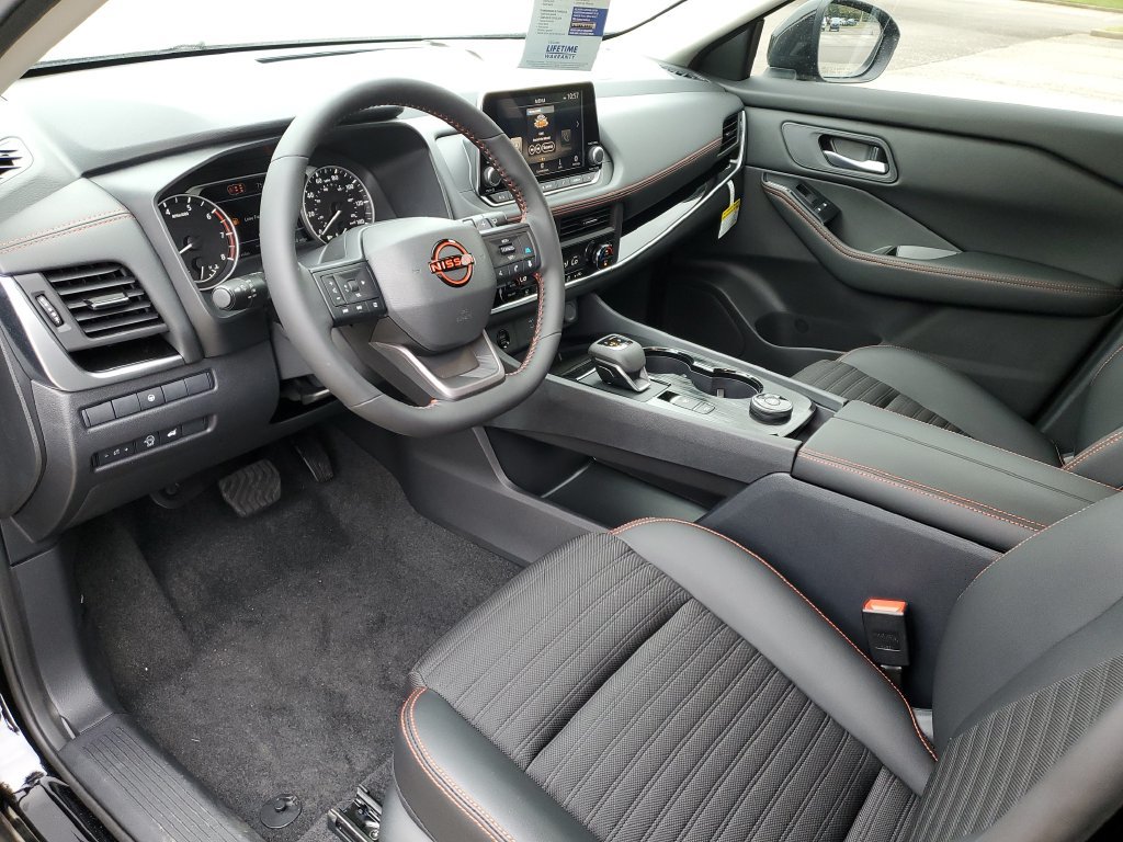 New 2026 Nissan Rogue SV AWD/4WD image 23