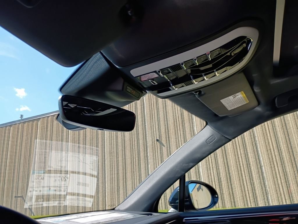 Certified 2020 Porsche Macan S AWD/4WD image 14