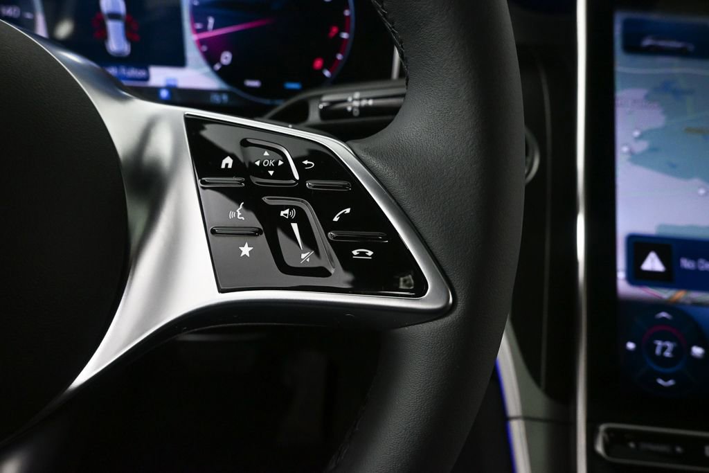 Certified 2025 Mercedes-Benz GLC 300 image 12