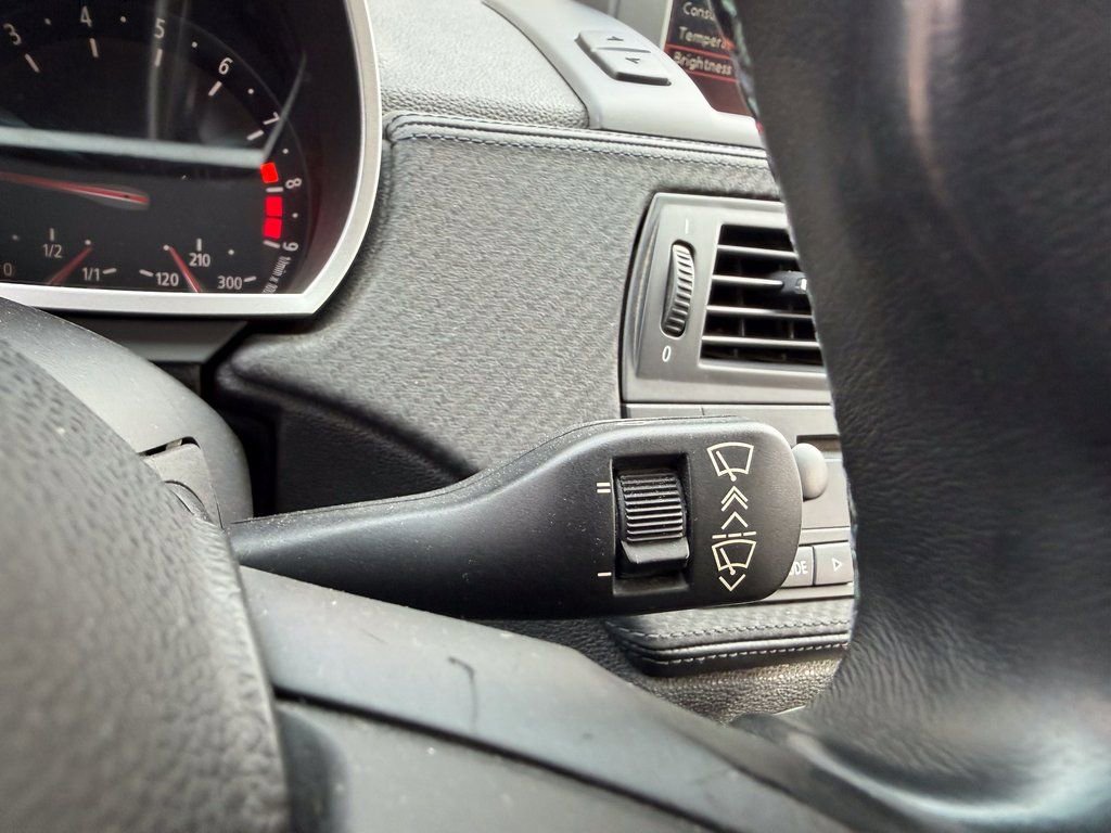 Used 2008 BMW M Roadster image 31