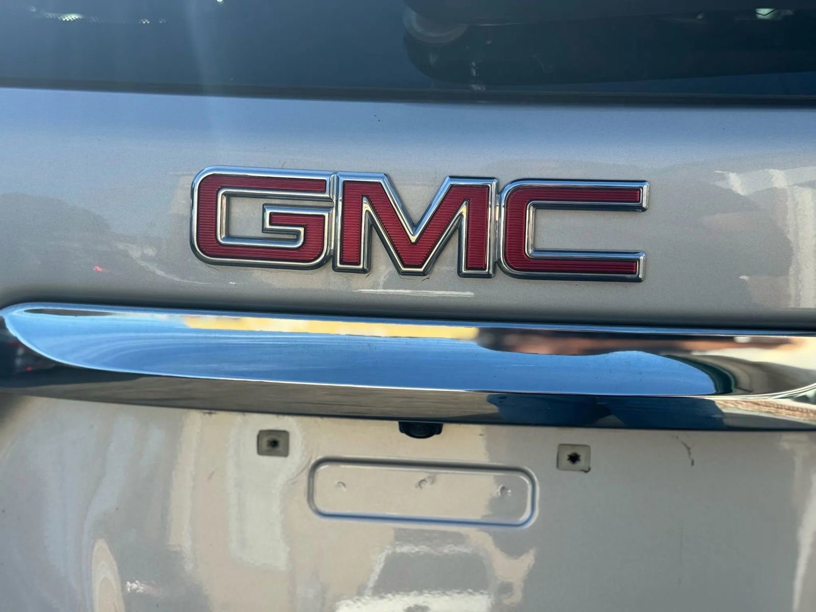 Used 2018 GMC Terrain SLE w/ Driver Convenience Package image 10