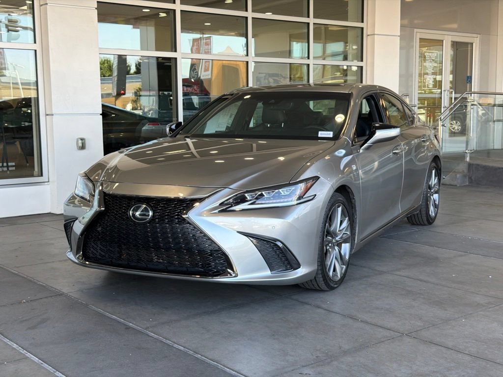 Used 2019 Lexus ES 350 F Sport FWD image 2