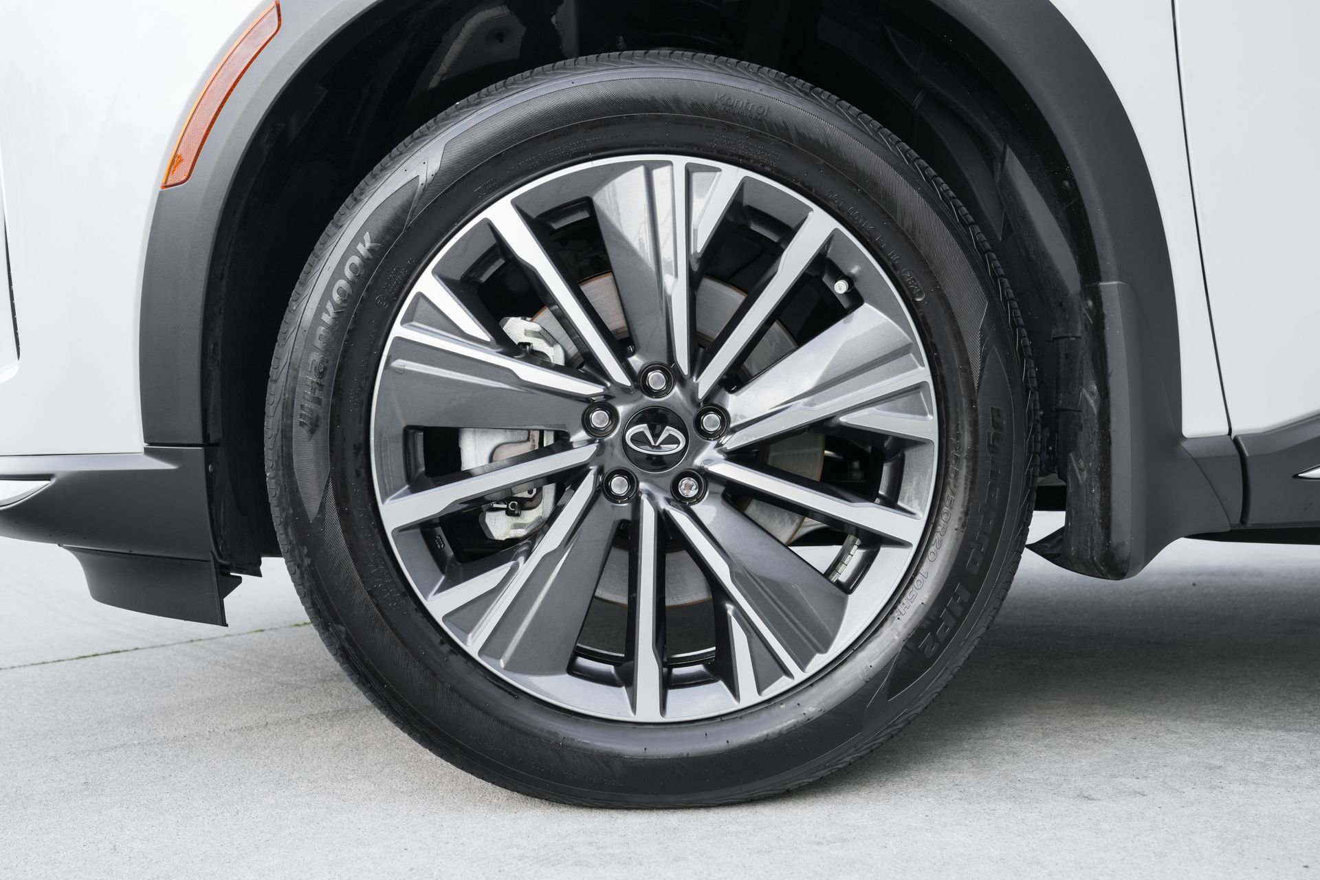 Used 2026 INFINITI QX60 Luxe w/ Cargo Package image 28