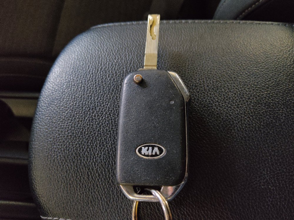 Used 2020 Kia Soul S FWD image 32