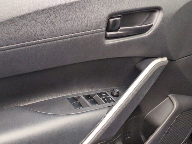 Used 2024 Toyota Corolla Cross LE FWD image 15