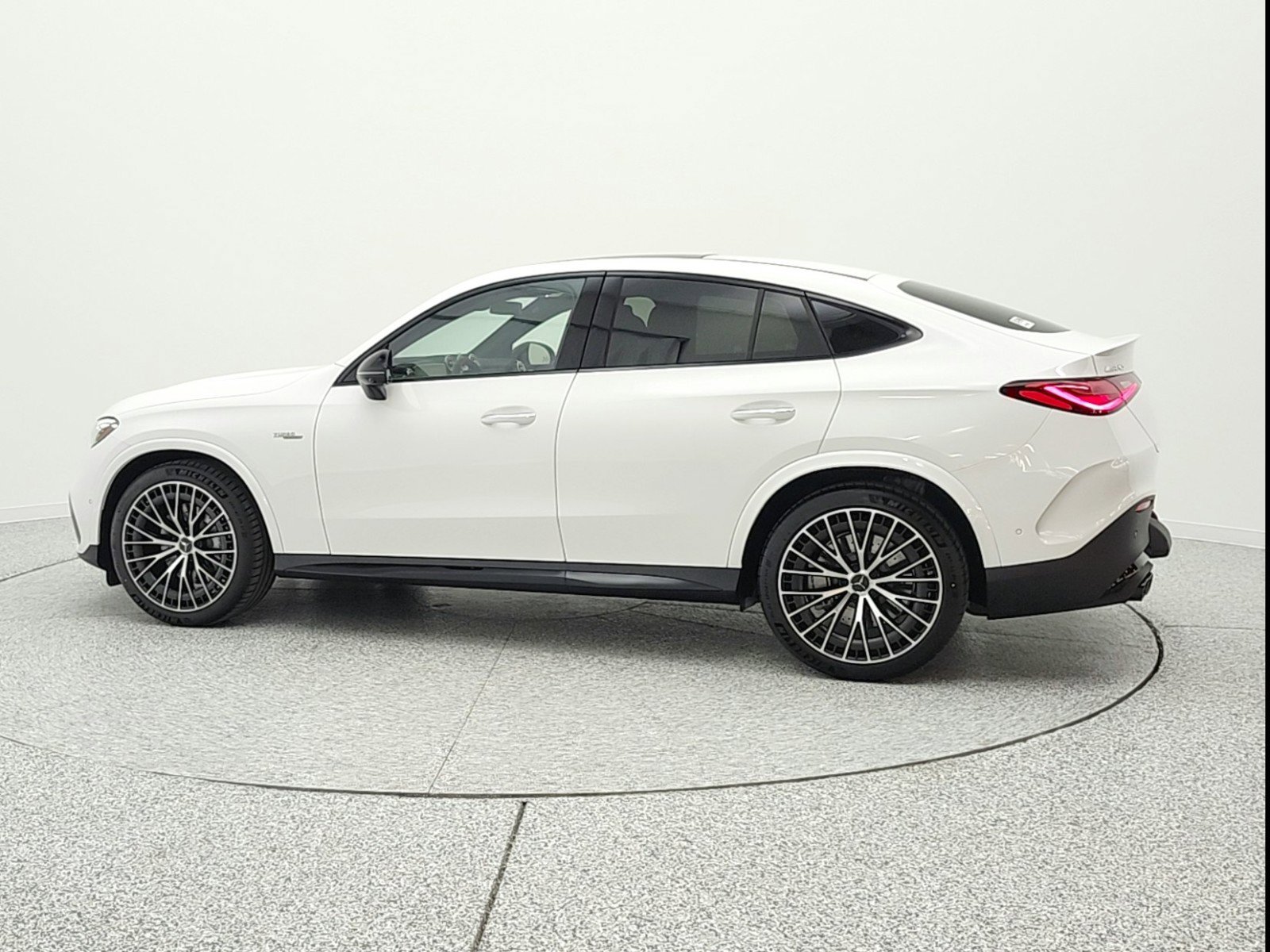 New 2026 Mercedes-Benz GLC 43 AMG 4MATIC Coupe image 8