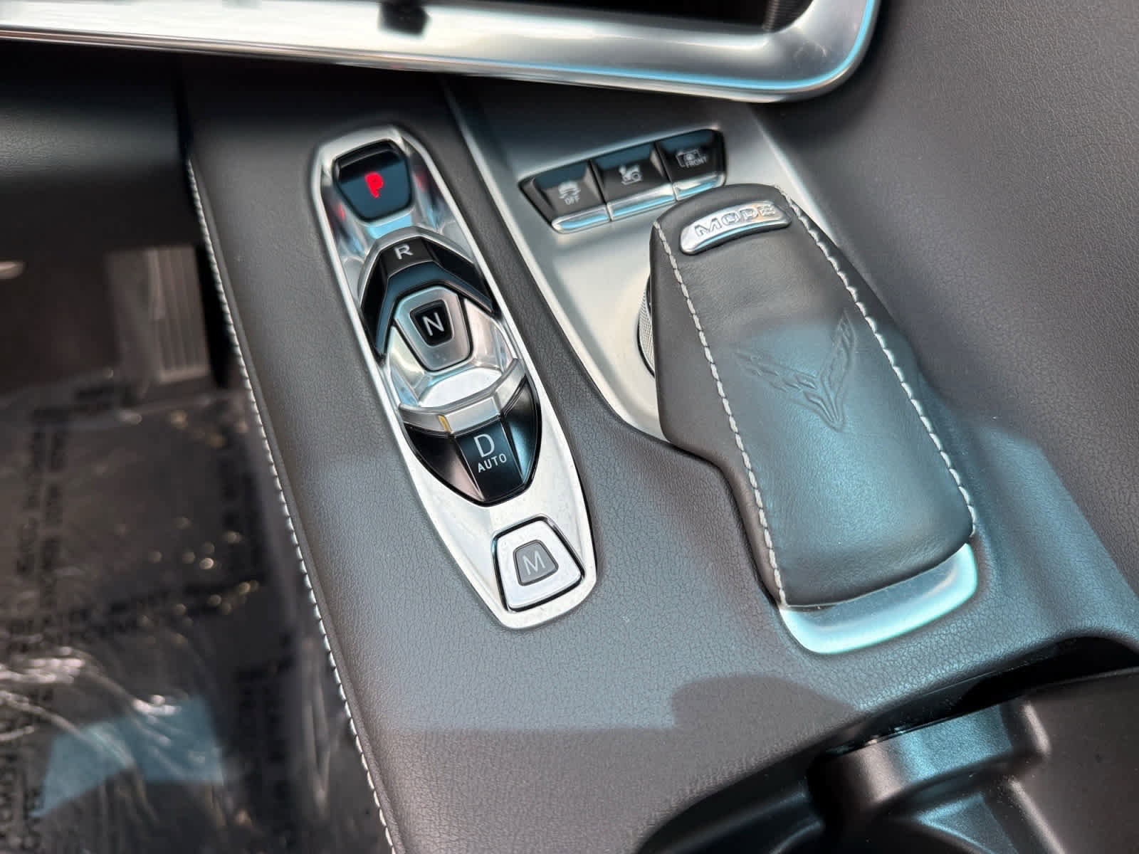 Used 2020 Chevrolet Corvette Stingray Preferred Cpe w/ 2LT Preferred Equipment Group image 16