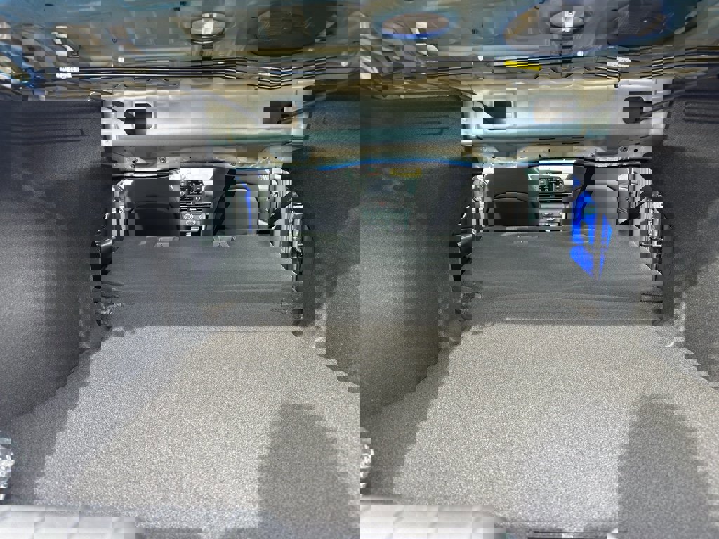 New 2026 Hyundai Elantra SE image 32