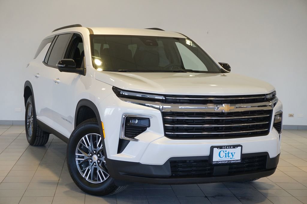 New 2025 Chevrolet Traverse LT w/ Driver Confidence Package image 4