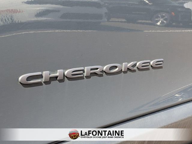 Used 2017 Jeep Cherokee Trailhawk w/ Cold Weather Group image 10