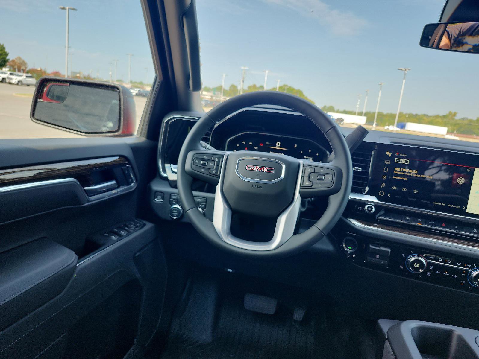 New 2026 GMC Sierra 1500 Elevation AWD/4WD image 10