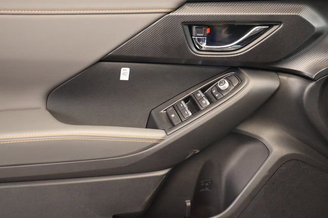 New 2026 Subaru Crosstrek 2.5i Limited w/ Popular Package #3A image 10