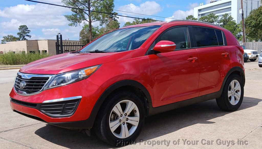 Used 2013 Kia Sportage LX w/ Convenience Pkg image 2