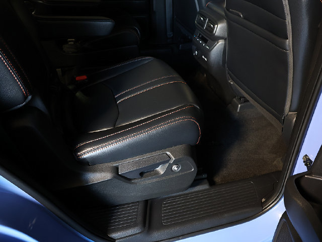 Used 2023 Honda Pilot TrailSport image 33