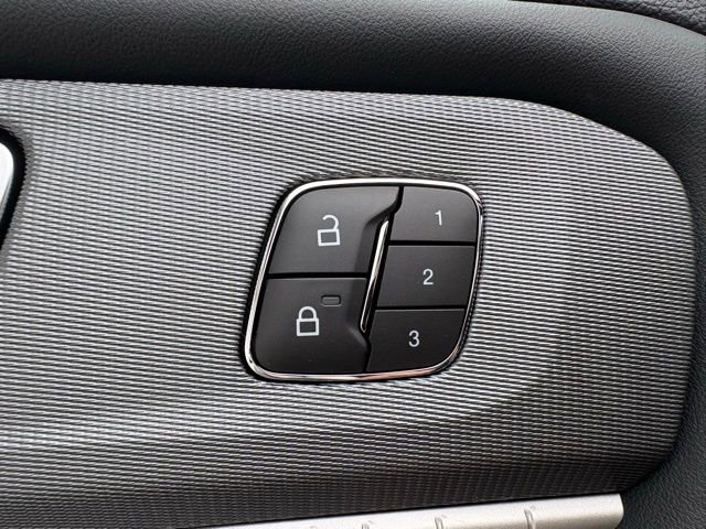 New 2026 Ford Explorer ST image 25